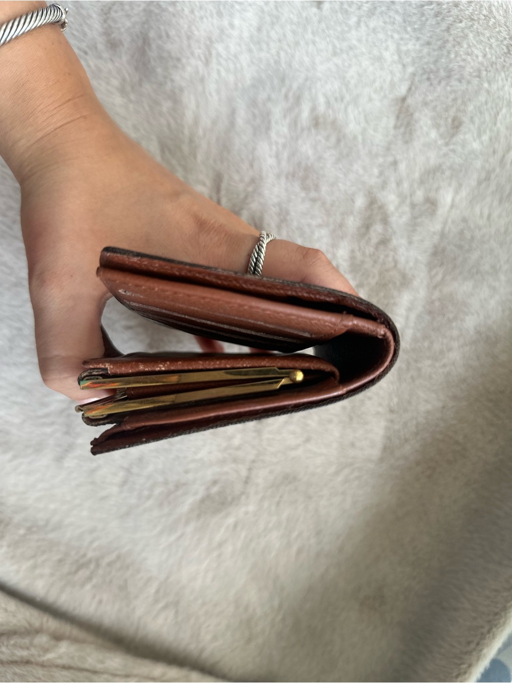 Authentic Louis Vuitton Monogram Kisslock Wallet with Hand-Painted Cherries 🍒 - Picture 12 of 17